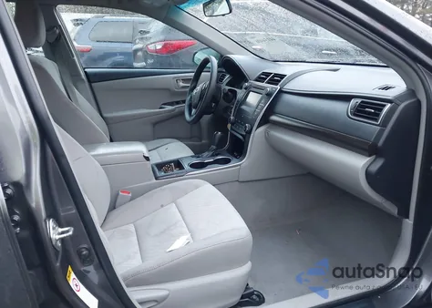 2015 Toyota Camry Le z USA, uszkodzony, nr VIN 4T4BF1FK0FR516190